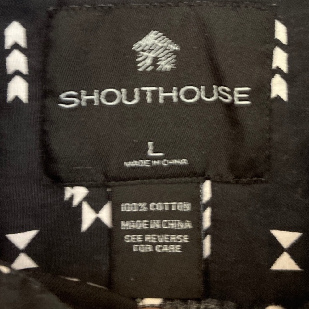 Shouthouse Mens Sz L Faded Black Aztec Geometric Print Cotton Button Down Shirt - Picture 3 of 7